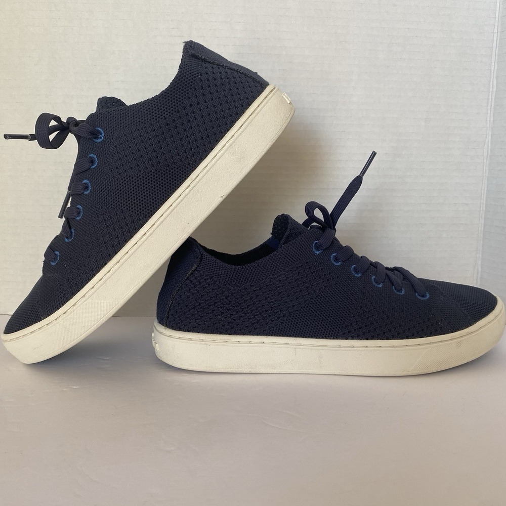LL BEAN Eco Bay Navy Blue Size 8.5 M Women's Mesh Knit Sneakers Worn Once